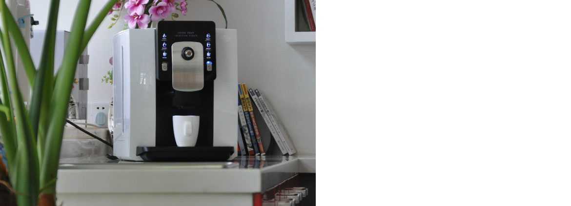 Quarza coffe Machine - Kalerm - Italian Design - Bettina Di Virgilio - Giordano Redaelli - Nicola Zanetti - Anima Dinamica Design Studio